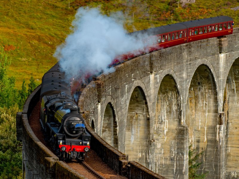 Beroemde Harry Potter-trein rijdt weer na geschil over deurvergrendeling