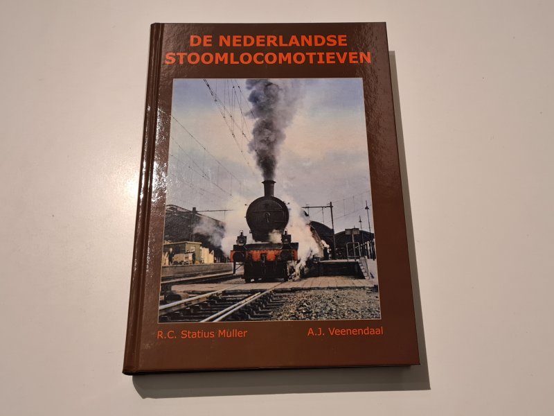 Boekreview: De Nederlandse Stoomlocomotieven
